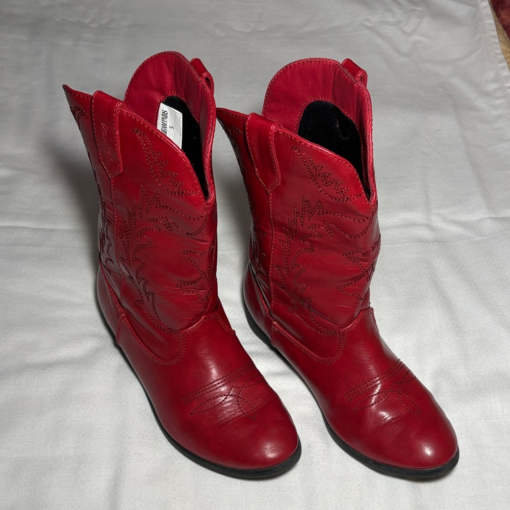 Dream Pairs Red Western Cowgirl Boots - Excellent Condition! Size 5